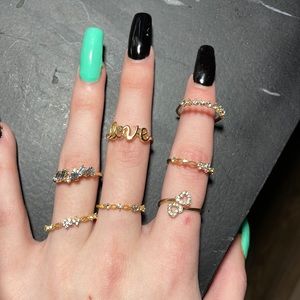 Gold rings set